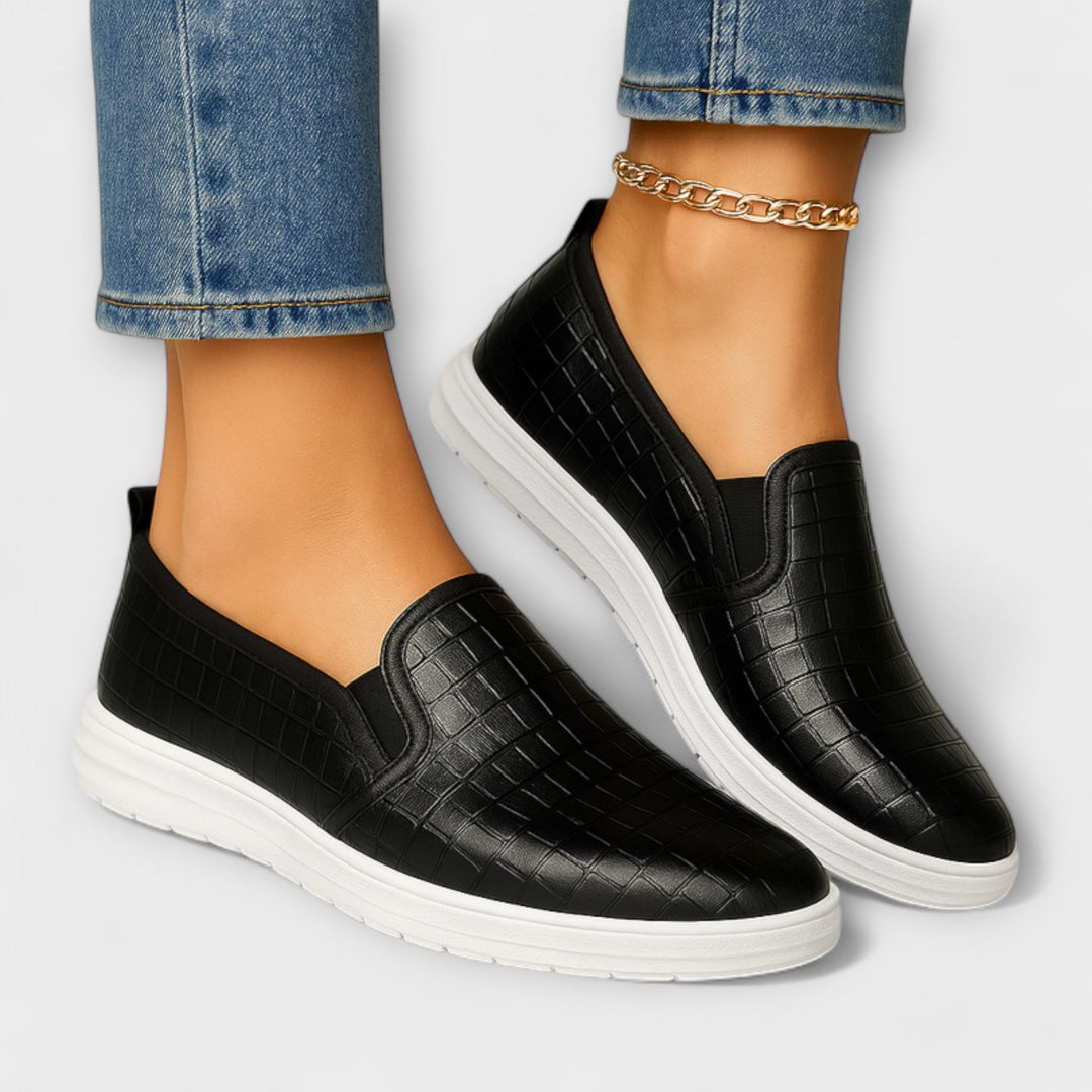 Mila™ | Comfort Slip-On Sneakers