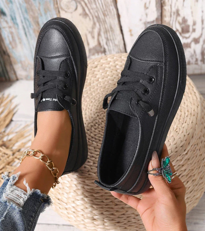 VIVIAN | THE SNEAKERS YOU WON'T WANT TO TAKE OFF