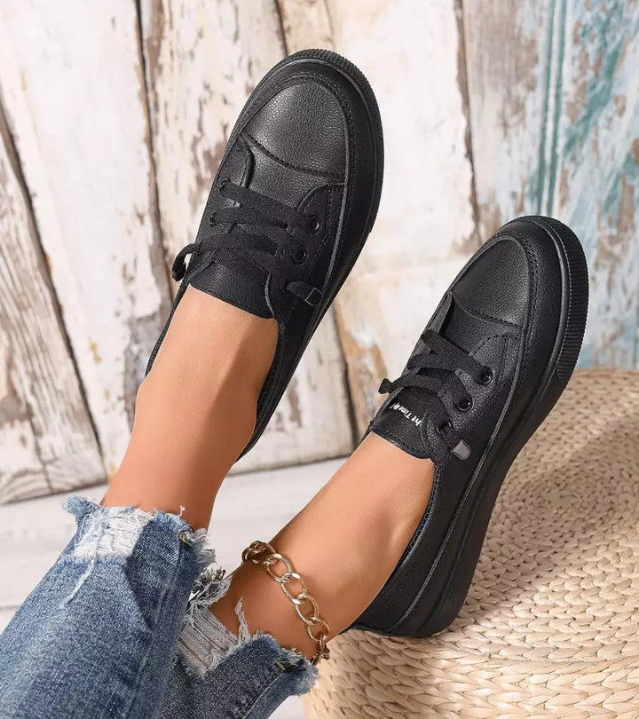 VIVIAN | THE SNEAKERS YOU WON'T WANT TO TAKE OFF