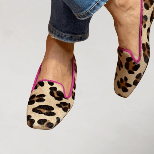 YVONNE | LEATHER LOAFERS WITH PRINT AND PINK BINDING