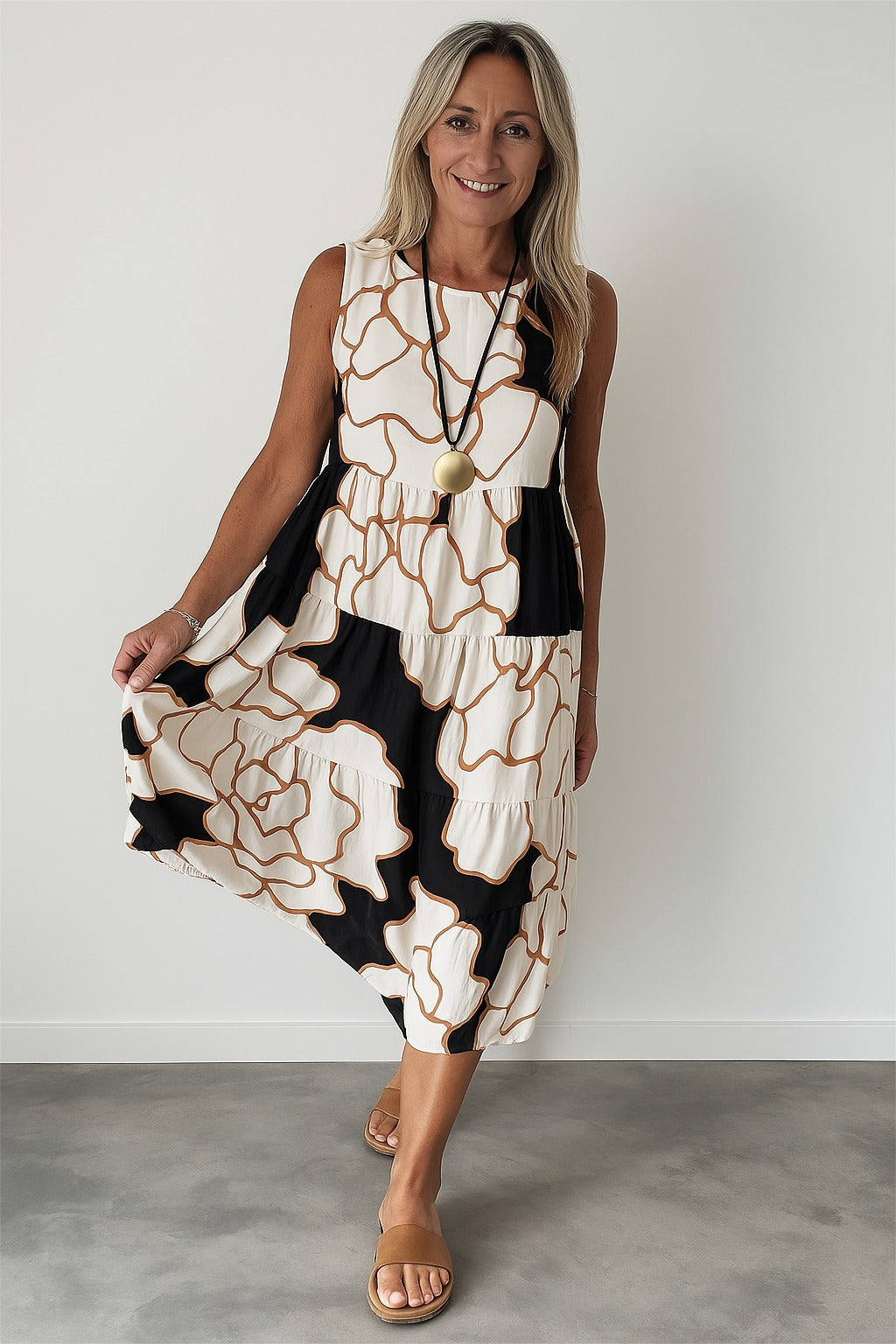 Avelora | Flattering Maxi Dress