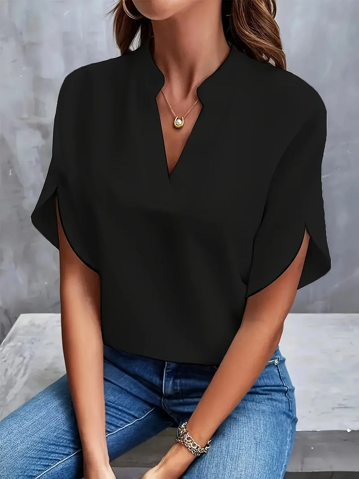 Thalia | Elegant blouse with a sophisticated design