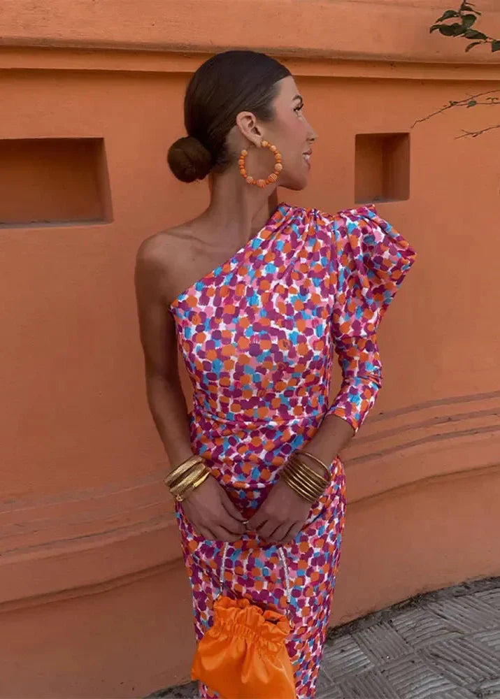 Eva - Modern, Stylish and Chic Dress