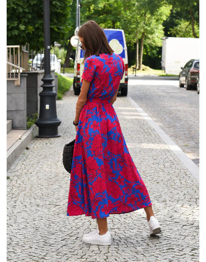 Suzanne - Chic V-Neck Elegance Dress