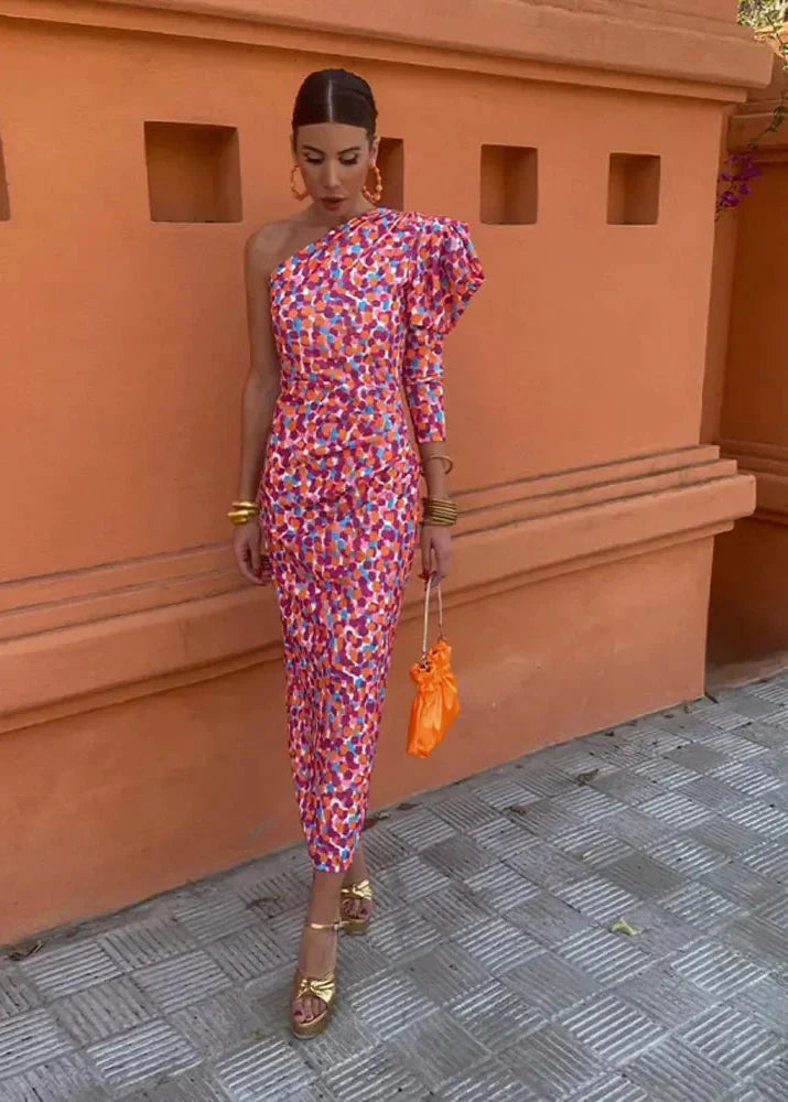 Eva - Modern, Stylish and Chic Dress