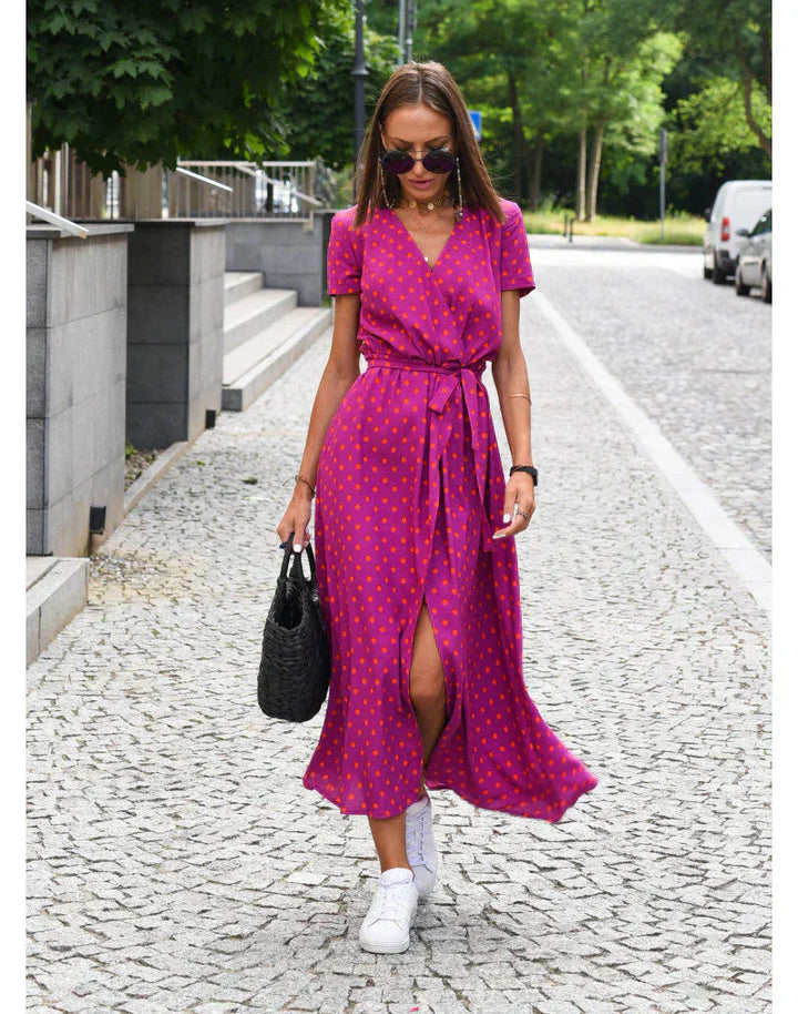 Suzanne - Chic V-Neck Elegance Dress