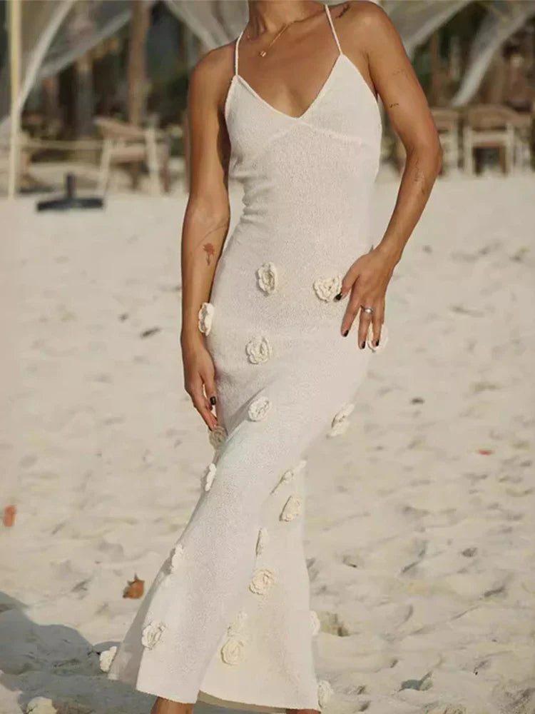 Mireille - Deep-V Neck Flower Knitted Bodycon Dress