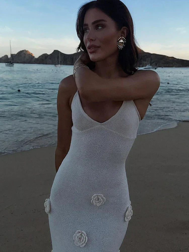Mireille - Deep-V Neck Flower Knitted Bodycon Dress