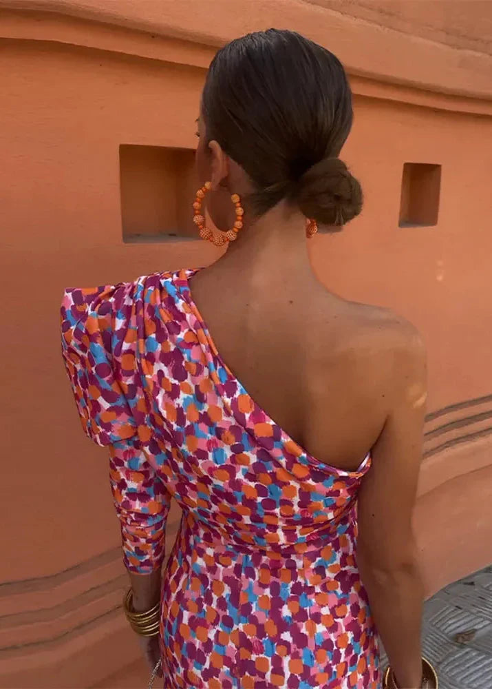 Eva - Modern, Stylish and Chic Dress