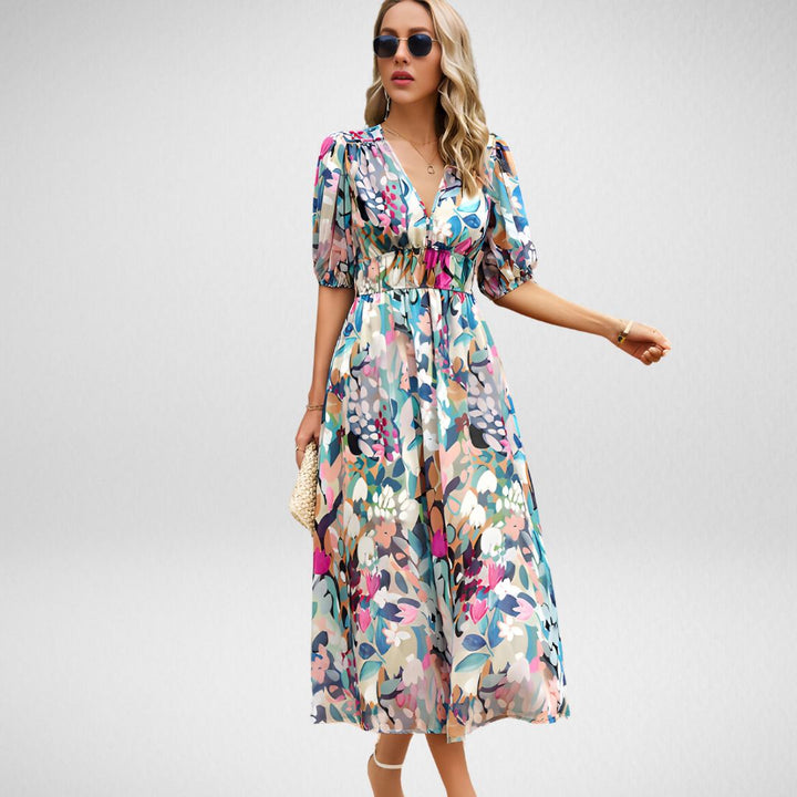 Johanna - Relaxed V-Neck Dress