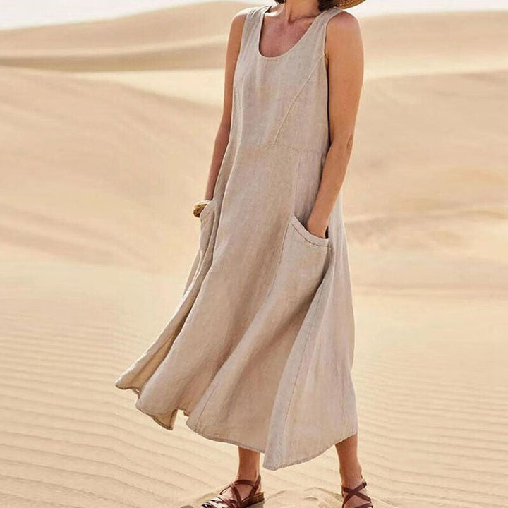 Lulu™ - Stylish Dress Featuring Convenient Pockets