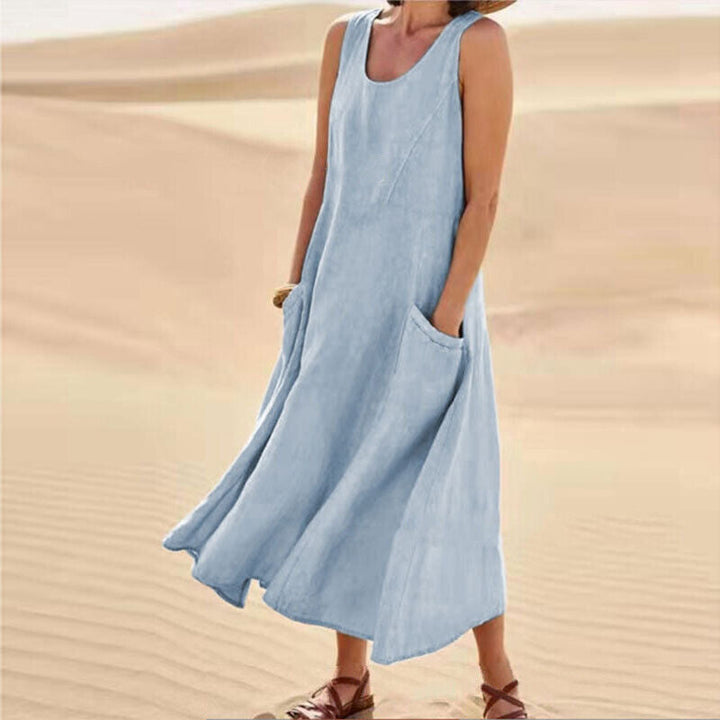Lulu™ - Stylish Dress Featuring Convenient Pockets