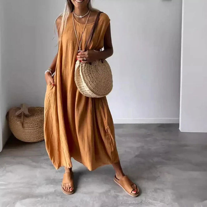 Savanna™ - Easygoing Sleeveless Dress