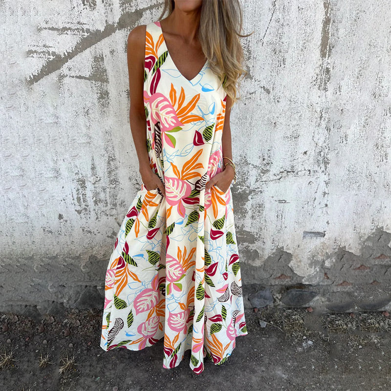 Freya | Chic V-Neck Maxi Dress