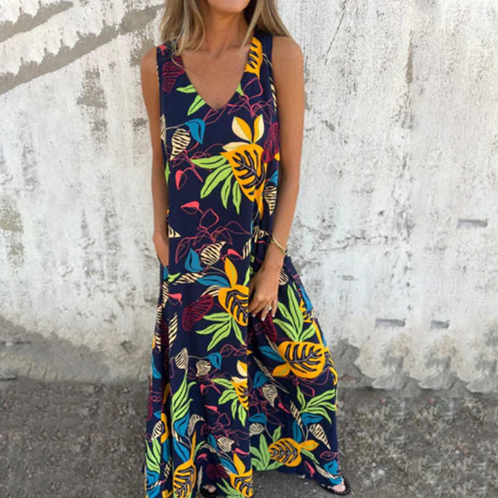 Freya | Chic V-Neck Maxi Dress