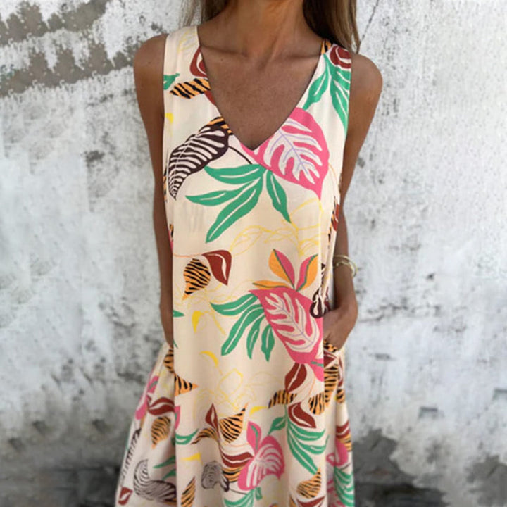 Freya | Chic V-Neck Maxi Dress