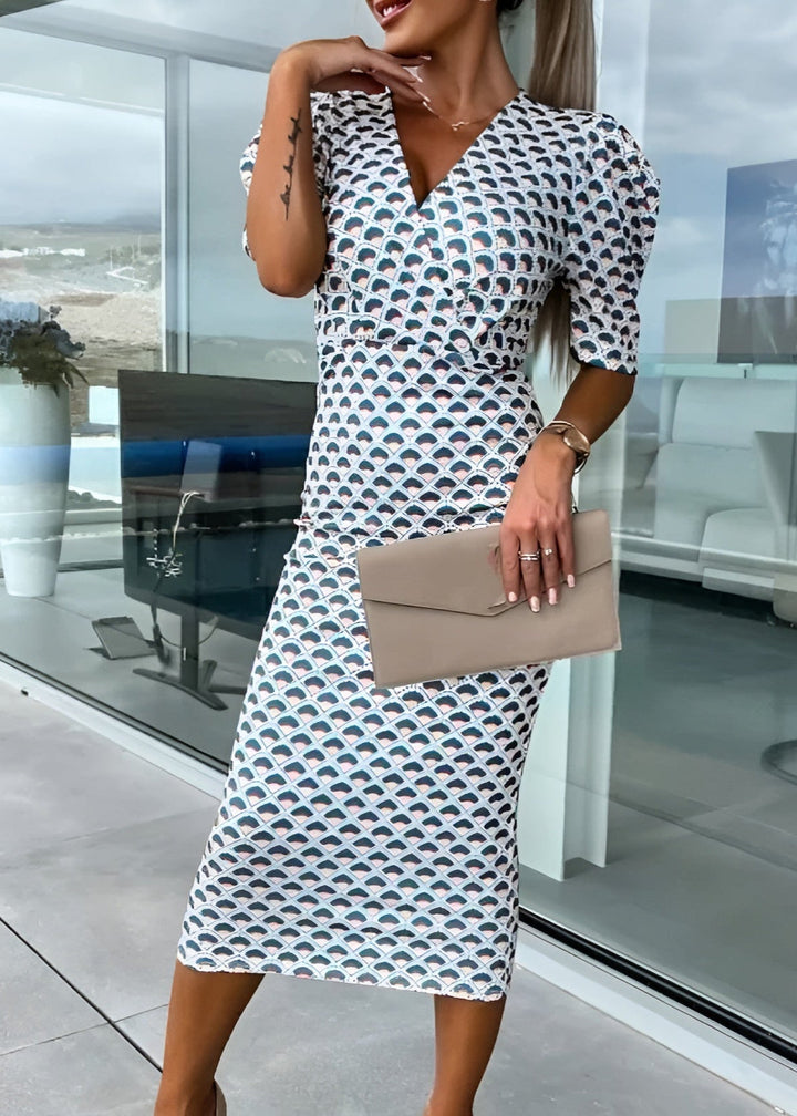 Lexi - Beautiful and Chic Dress
