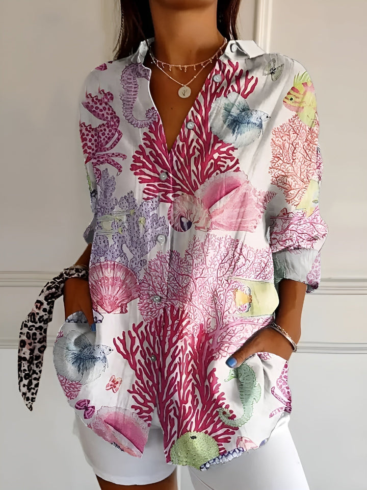 Avril | Elegant blouse with playful prints